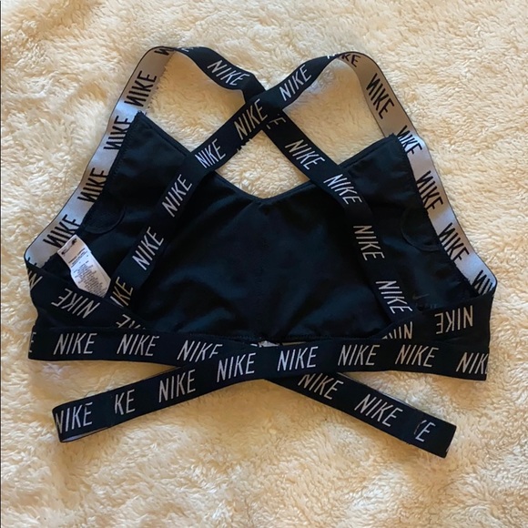 SOLD Nike Indy Logo Sports Bra - Picture 3 of 4
